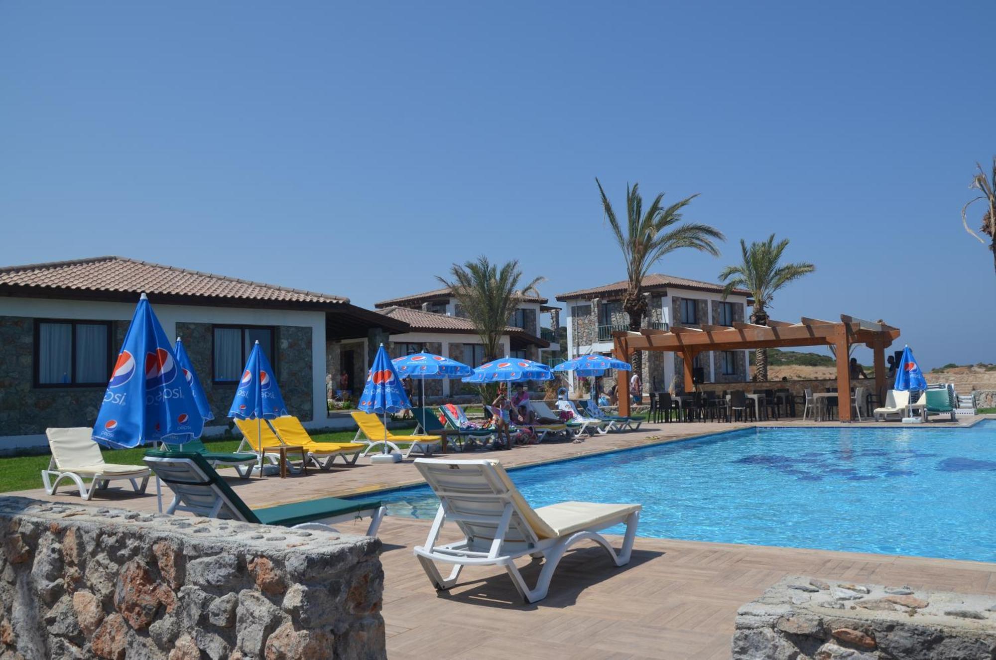 Ardic Agaci Holiday Village ฟามากุสต้า ภายนอก รูปภาพ